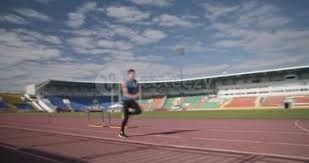 舒波莫廷：相信拜仁会赢德甲&很可能赢欧冠，欢